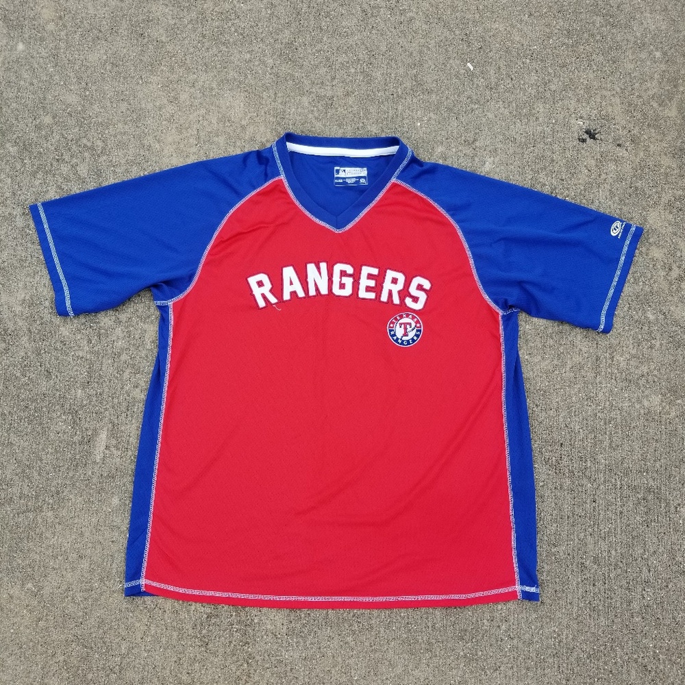 Official Texas Rangers gear - size XL